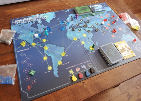board game play a board game